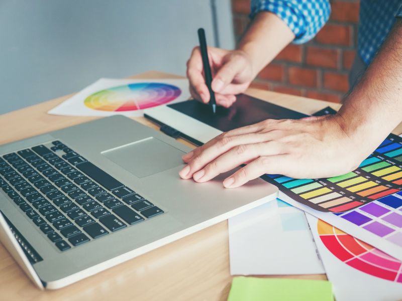 graphic designers | Ordonna Guide Graphic Designers