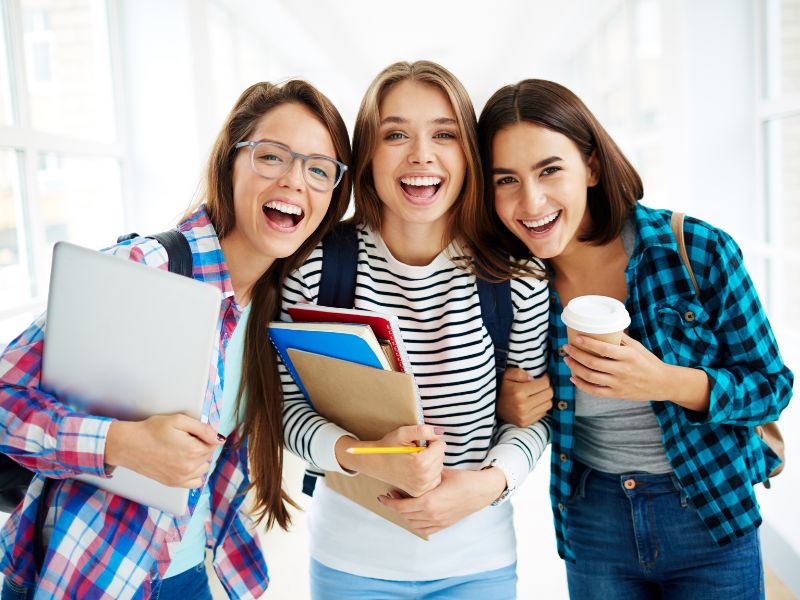 immigration and study aboard services | Ordonna Guide Study Aboard Services