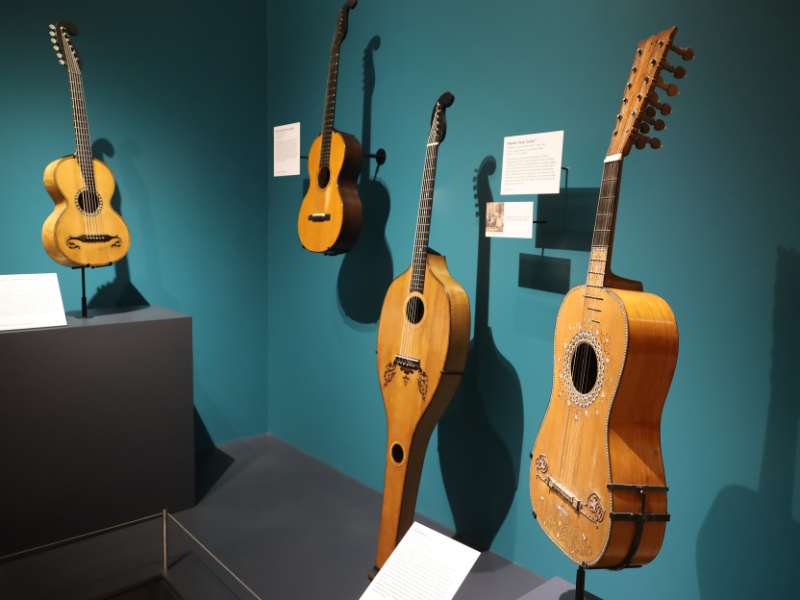 Music Instrument Stores